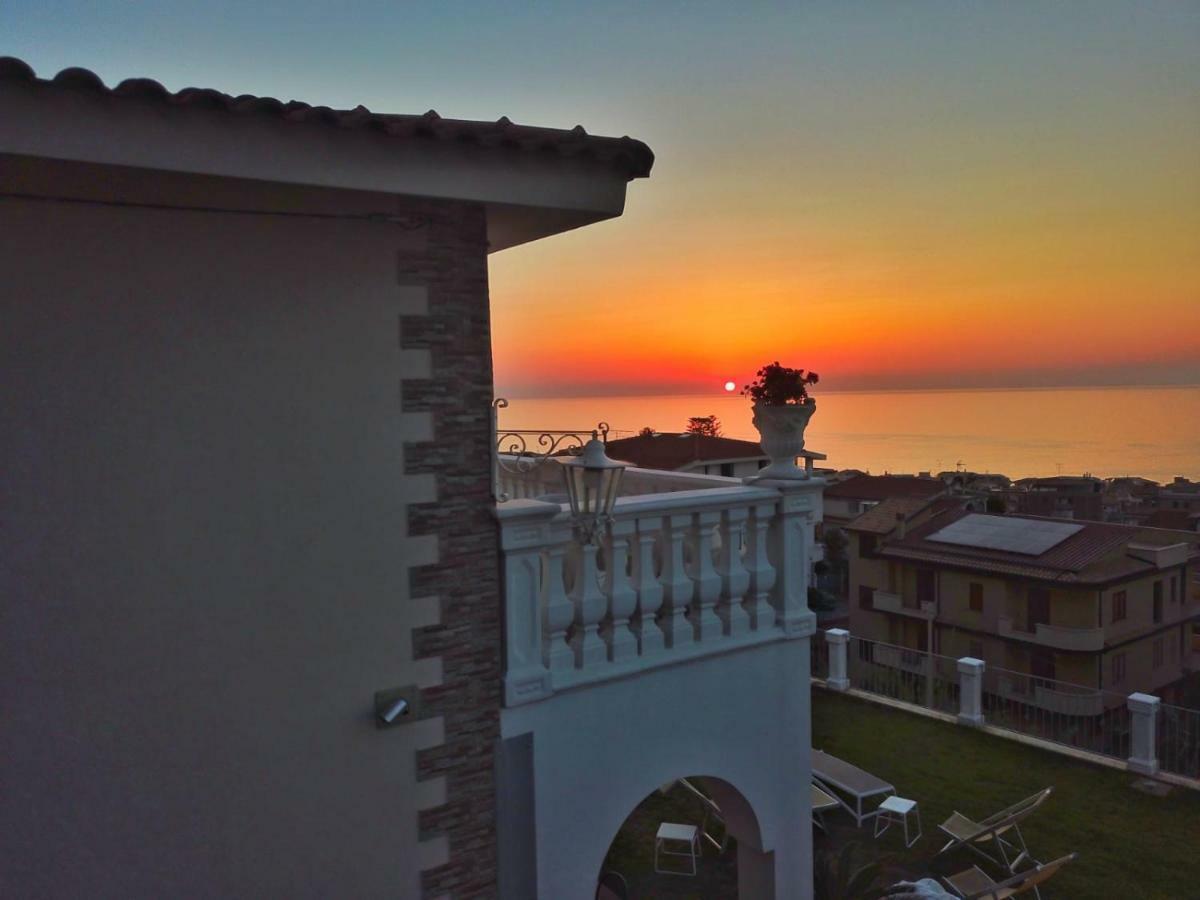 Villa Bella Vista トロペーア エクステリア 写真